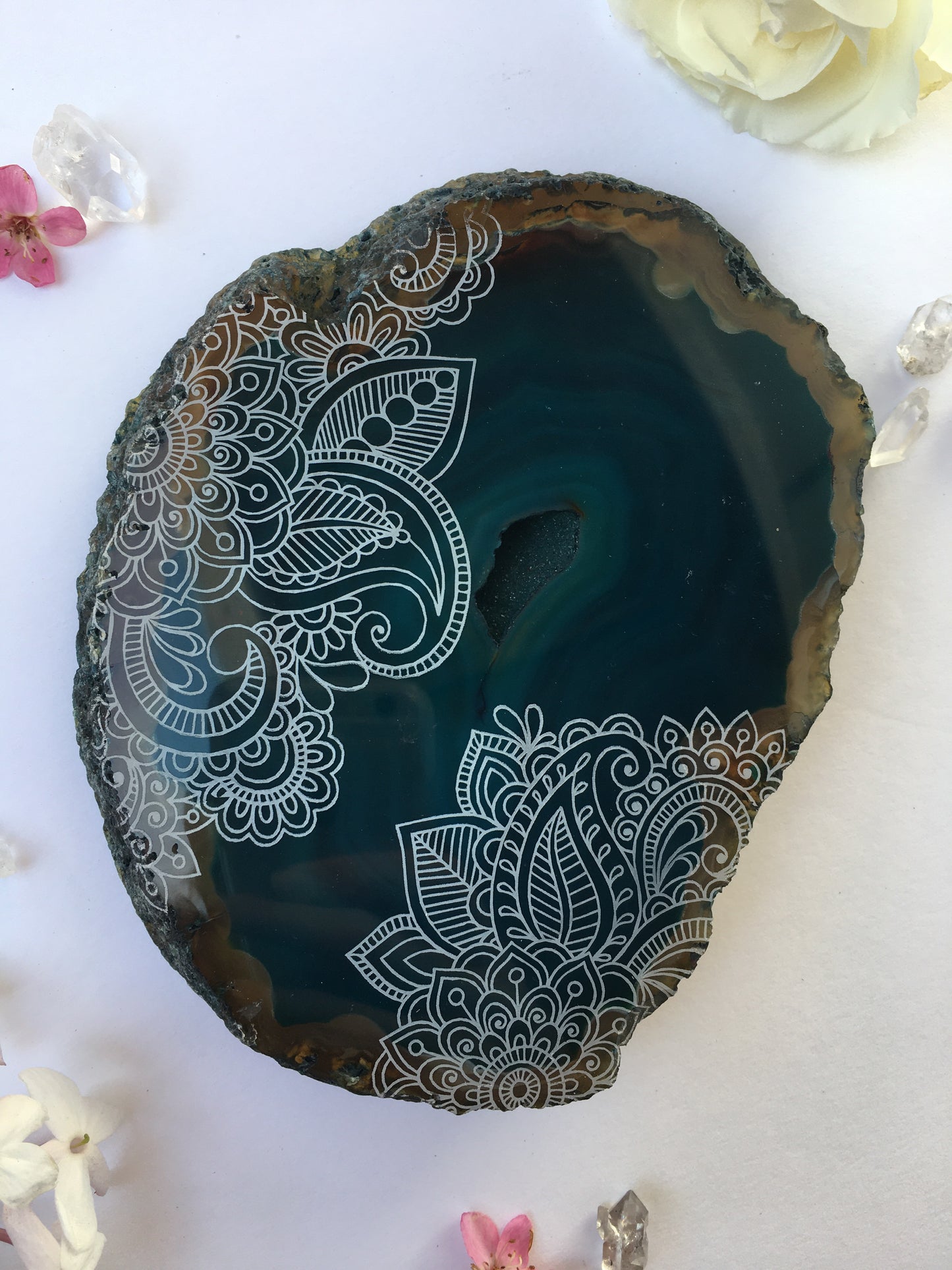 “Henna Prayer” Floral Agate Slices with Druzy Center - Flower Essence Collection