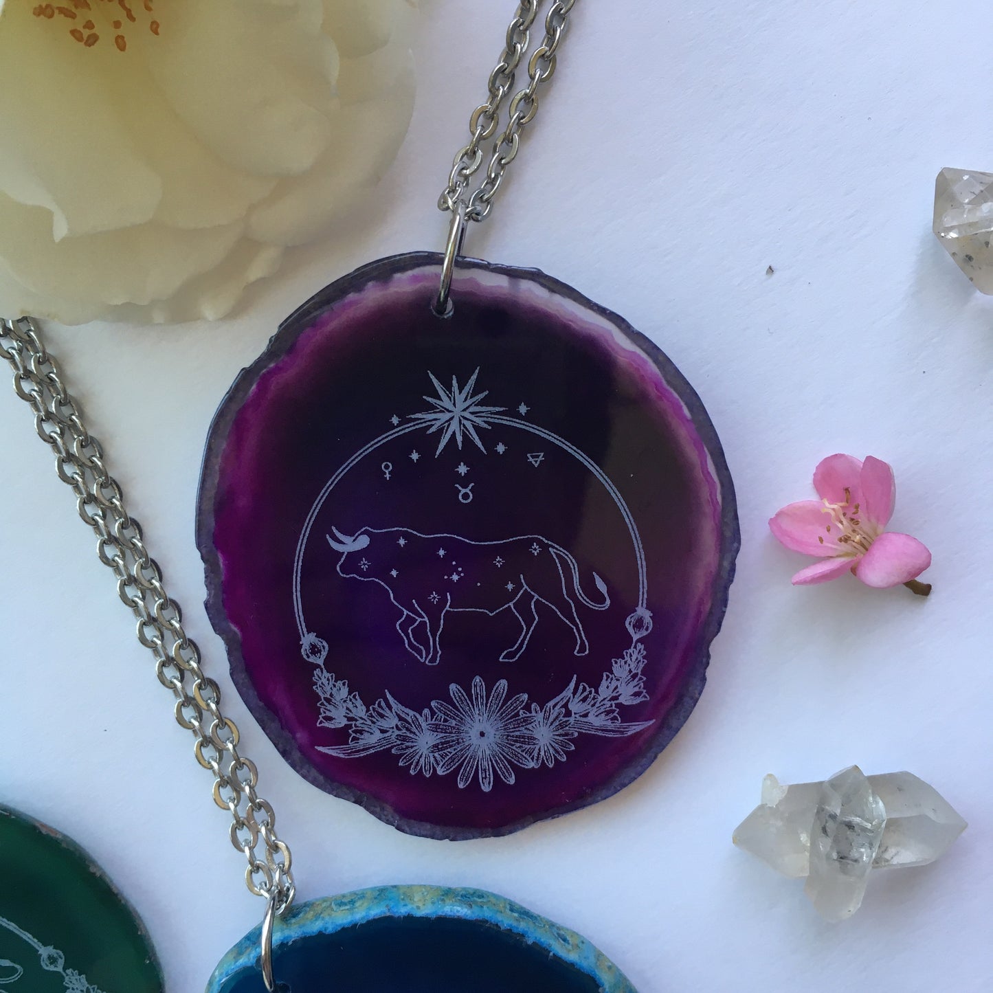 “Taurus Sigil” Agate Slice Pendant Necklace - Flower Essence Collection / Taurus