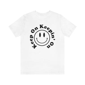 Retro Smiley Face "Keep on Keepin' on" oversized tee shirt, 90s y2k grunge smiley face