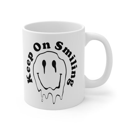 Keep on Smiling Mug - Retro 90s Y2k Grunge Melting Trippy Smiley Face Tea Mug, Vintage happy Face, Gift for Coffee