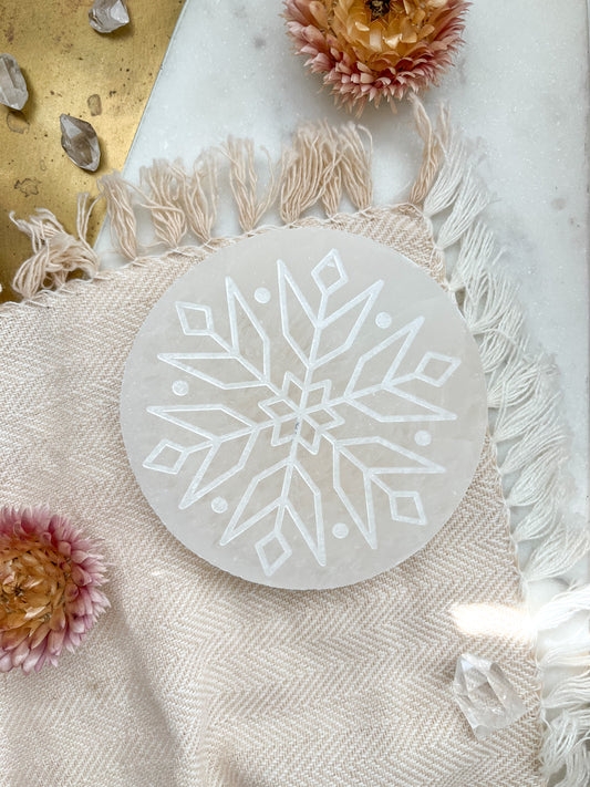 "Winter Wonderland" Snowflake Selenite Cleansing Disc, Charging Plate and Crystal Grid - Fractalista Designs
