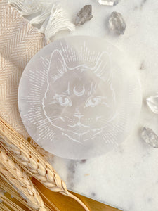 “Midnight Familiar” Cat Selenite Cleansing Disc, Charging Plate and Crystal Grid