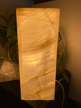 Unetched Banded White Onyx Lamp