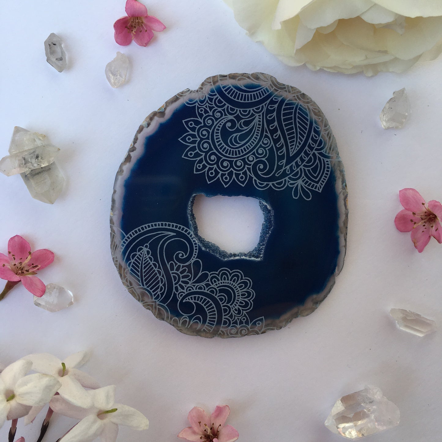 “Henna Prayer” Floral Agate Slices with Druzy Center - Flower Essence Collection