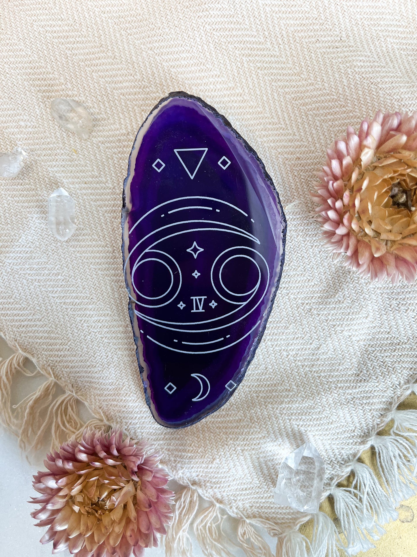 "Home" Cancer Symbol Zodiac Agate Slice ♋️✨ - Fractalista Designs