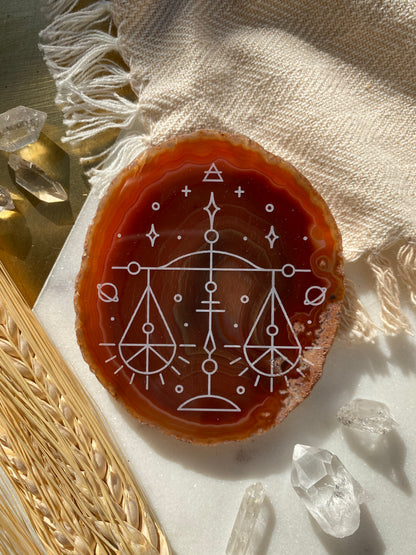 "Balance" Libra Scales Zodiac Agate Slices - Round - Fractalista Designs