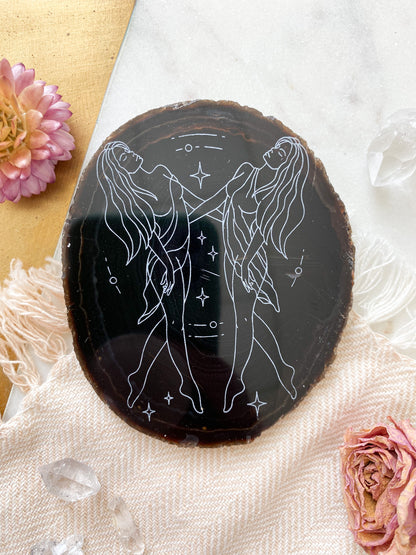"Dynamic" Gemini Goddess Twins Zodiac Astrology Agate Slices - Fractalista Designs