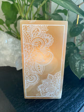 Rectangular Pillar Honey Onyx Tea-light Candle Holder