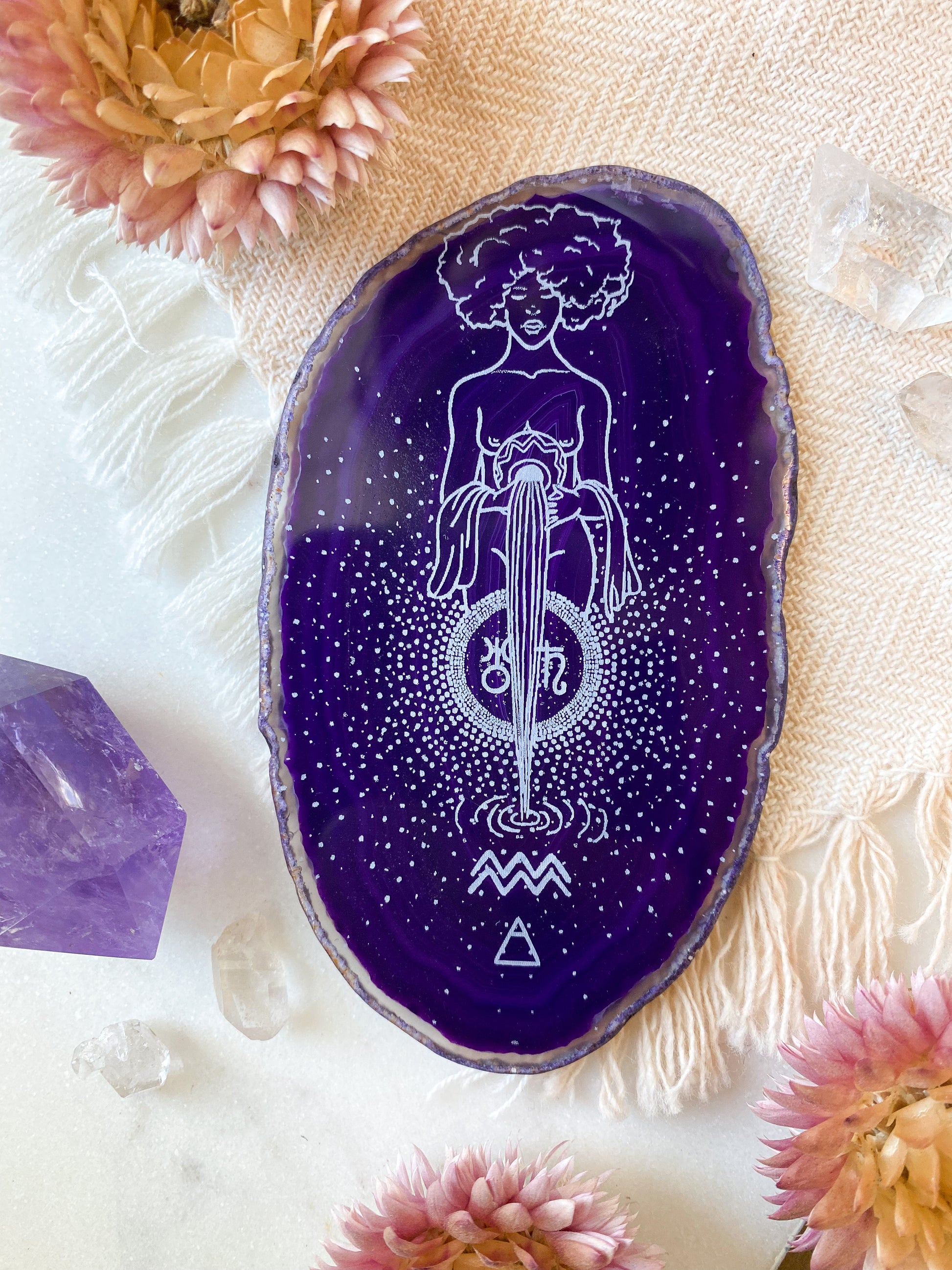 Aquarius “Truth Bringer” Zodiac Goddess Agate Slices - Oblong - Fractalista Designs