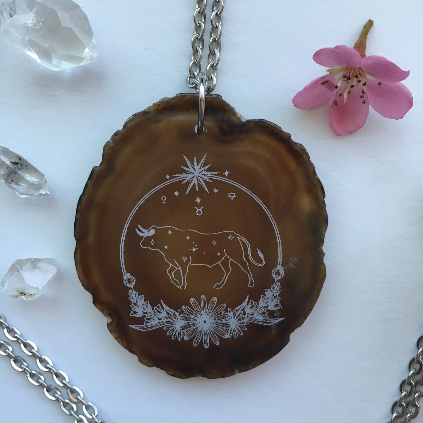 “Taurus Sigil” Agate Slice Pendant Necklace - Flower Essence Collection / Taurus