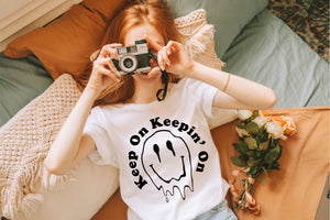 Retro Melted Smiley Face "Keep on Keepin' on" Oversized Trendy shirt, 90s y2k grunge shirt
